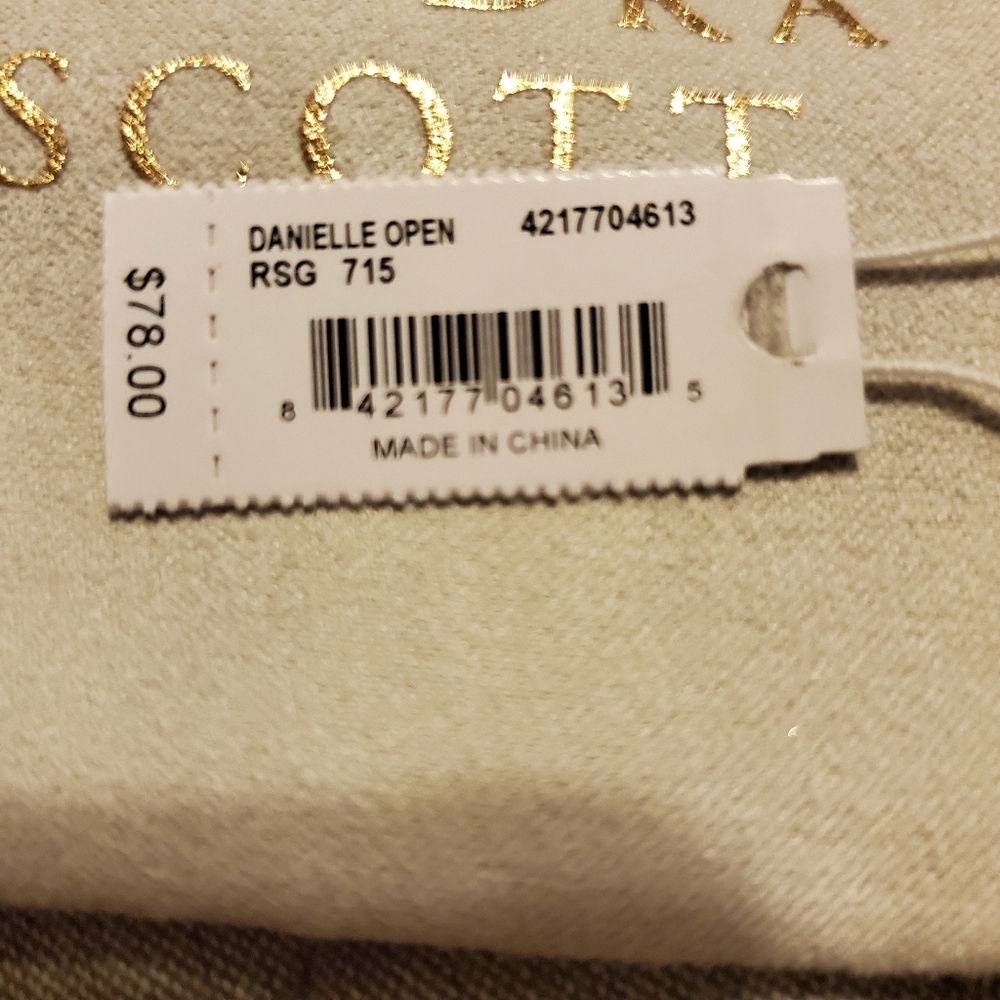 Kendra Scott Danielle Open Frame Crystal Statement - Picture 3 of 4